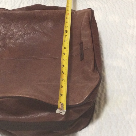 EUC BCBGMaxAzria Large Brown Leather Bag/Purse - Picture 14 of 16